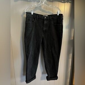 Everlane the original cheeky Jean black cropped pant
Organic cotton